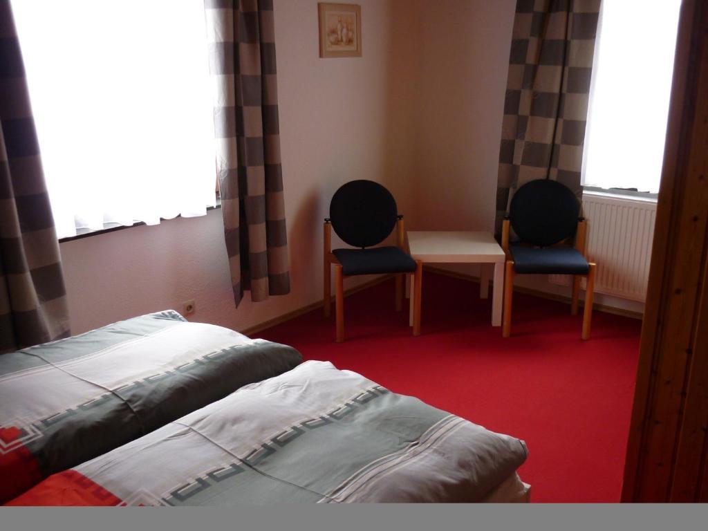 Hotel Gastehaus Am Fels Altenahr Pokoj fotografie