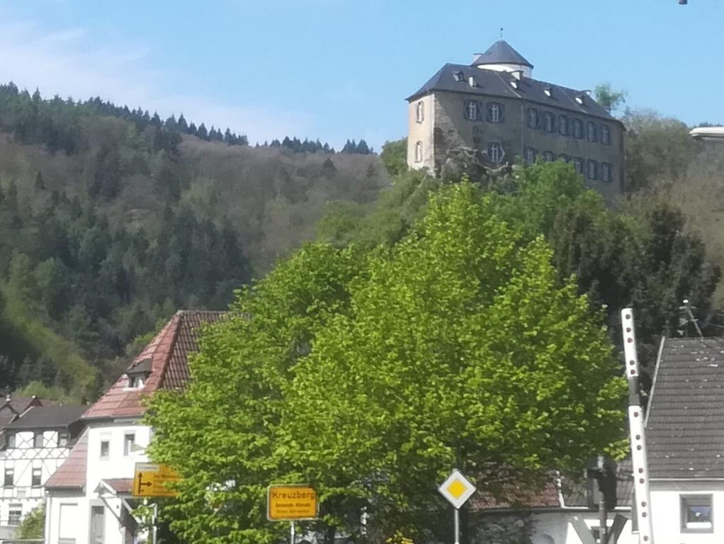 Hotel Gastehaus Am Fels Altenahr Exteriér fotografie